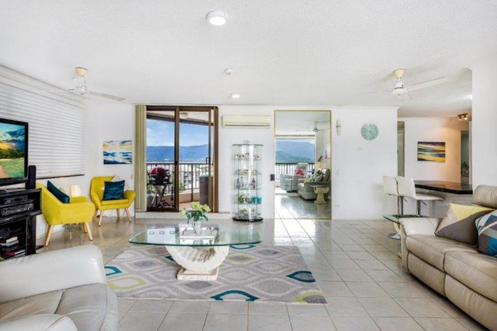Cairns Ocean View Apartment In Aquarius Luaran gambar